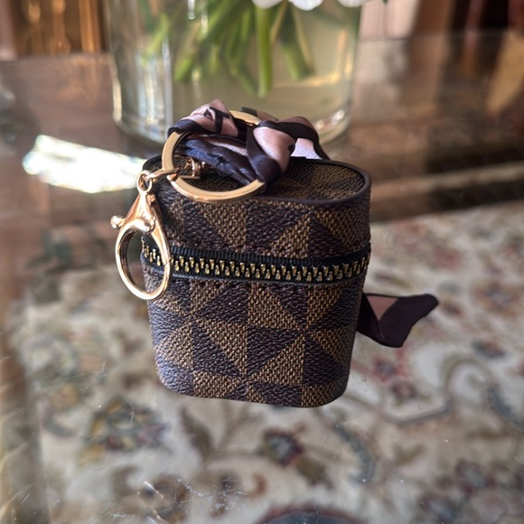 Bag Charm zipper and scarf - Picture 3 of 5